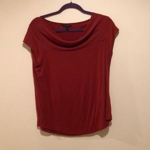 Banana Republic scoop Neck shirt!